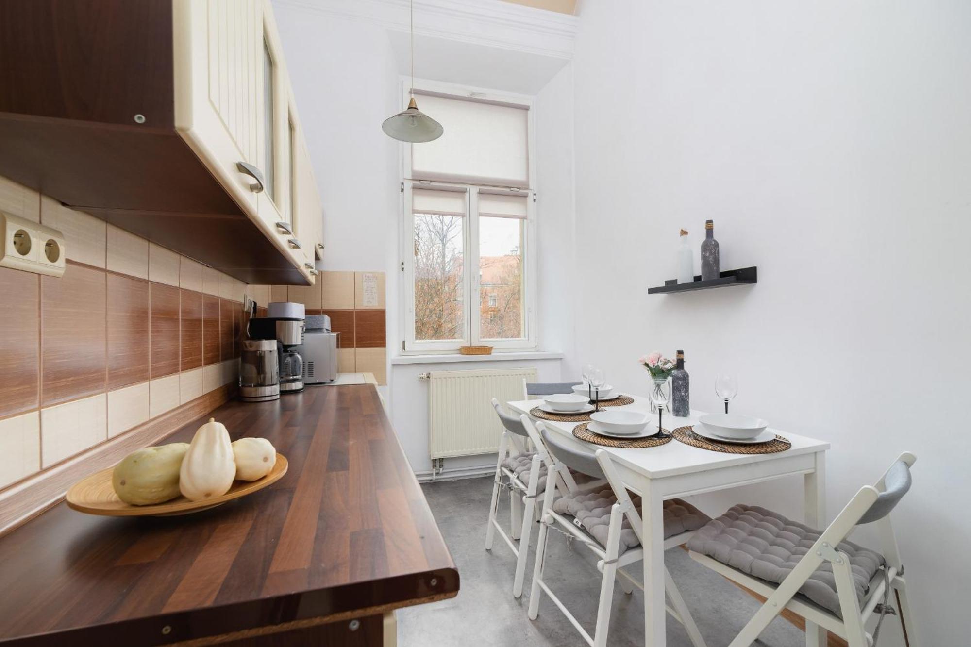 Apartment Podwale Uj Downtown Cracow By Renters Krakau